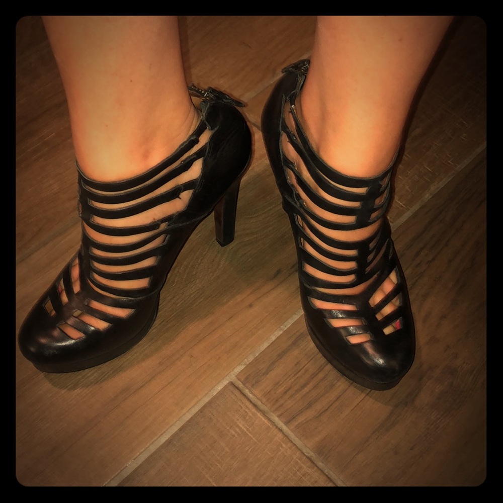 Market 12 Jody heels